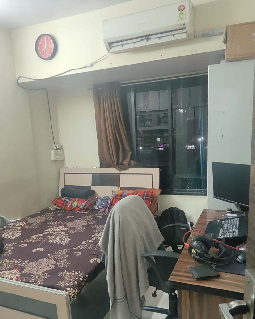 2 BHK living room in Sector 5 Navi Mumbai