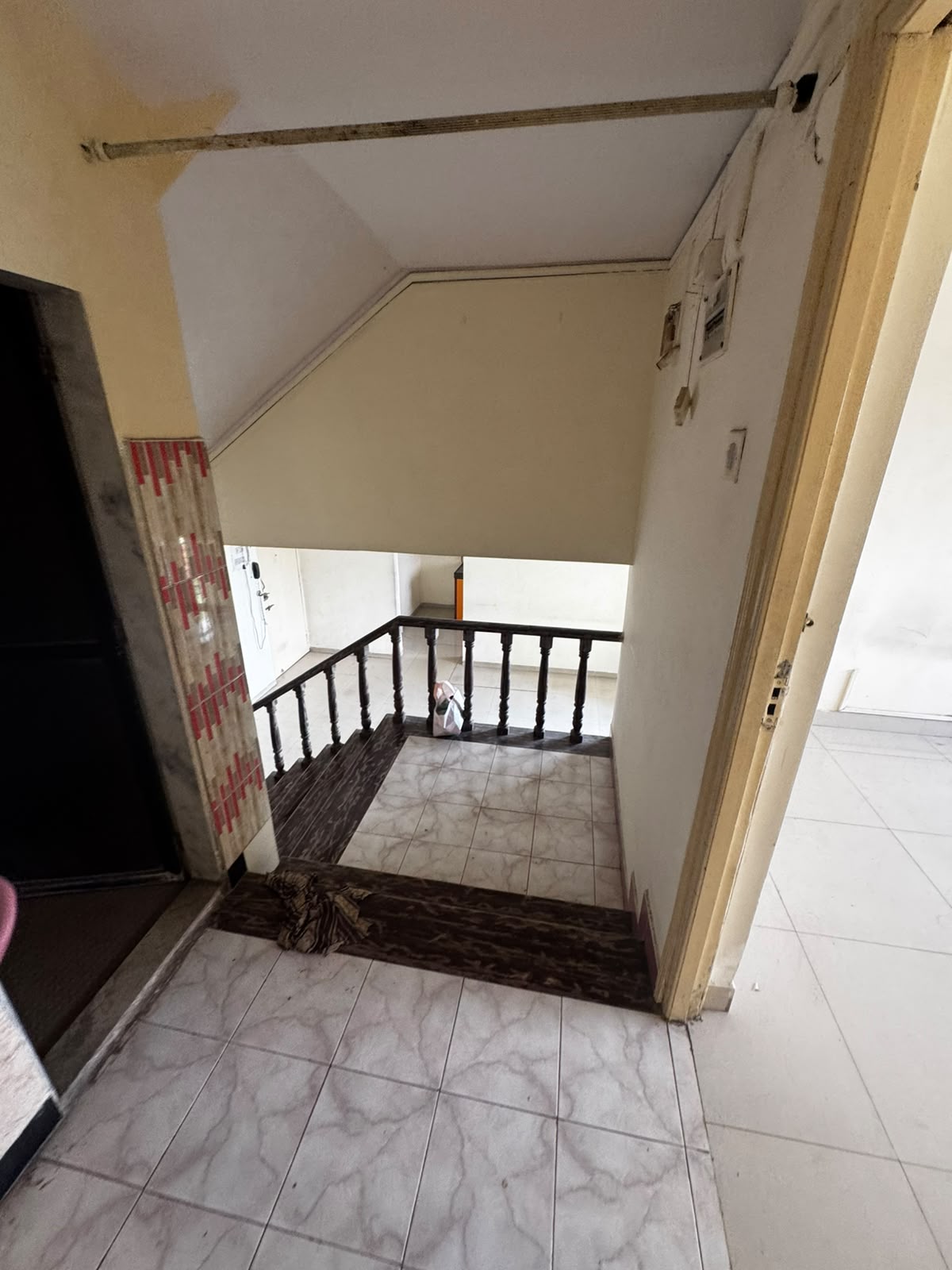 2 BHK flat for rent Airoli